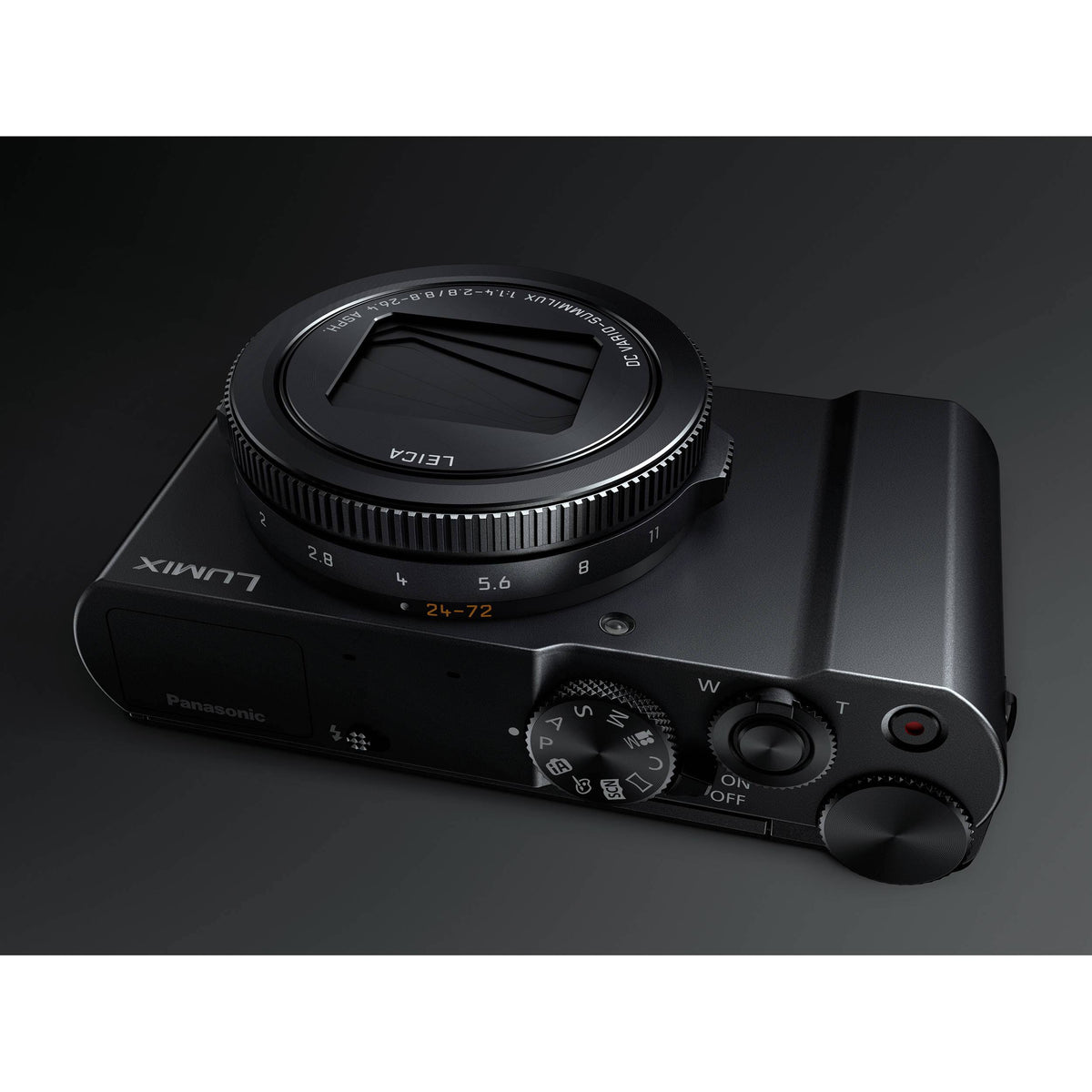 Digital Camera B899
