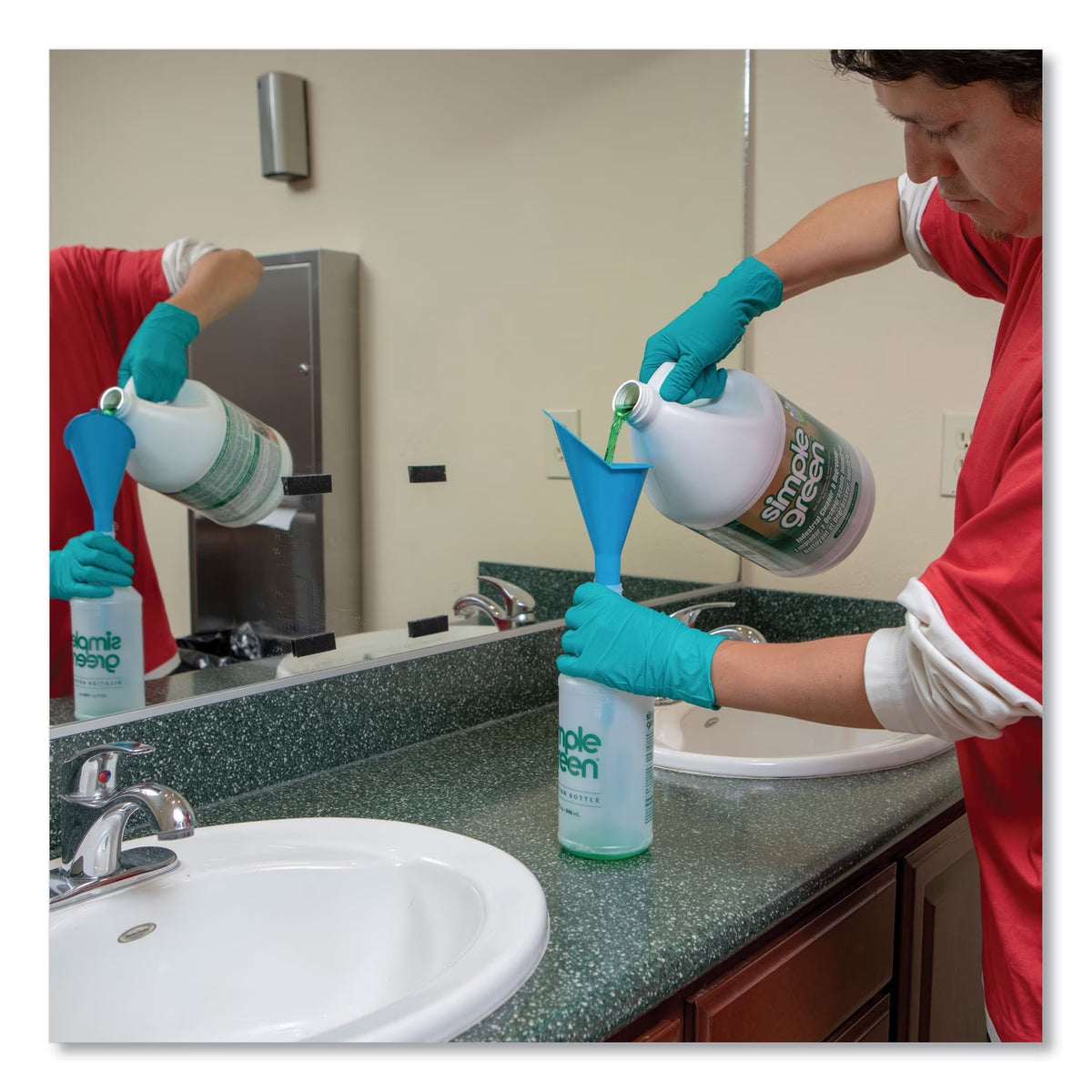 1 gal Concentrated Industrial Cleaner and Degreaser F9007
