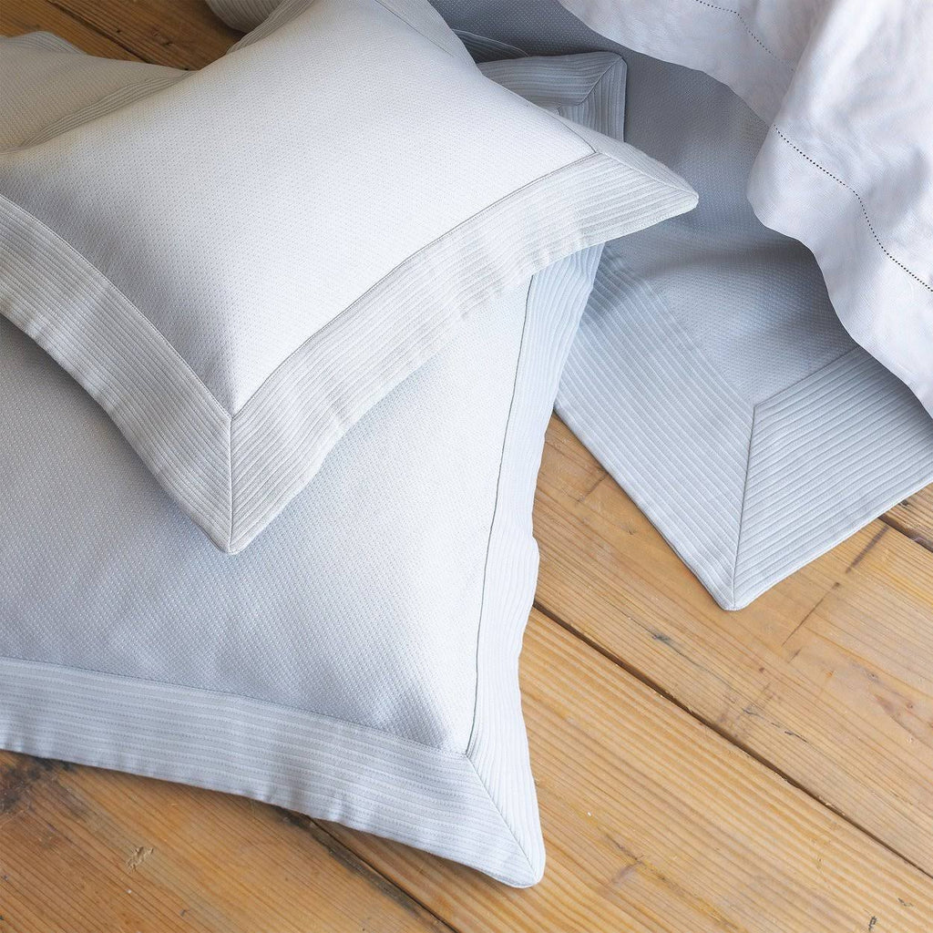 Standard Sham J668
