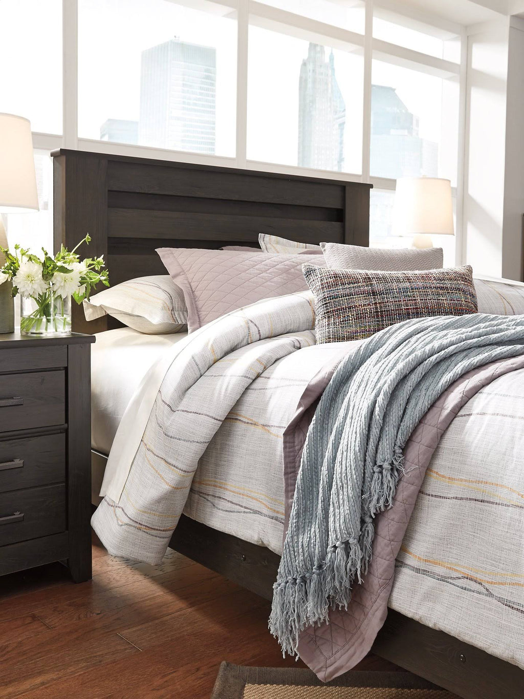 King Panel Headboard Black M286435