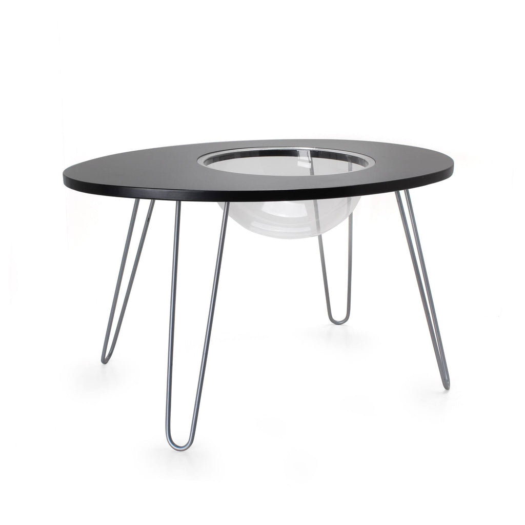 Raised Cat Bed and Side Table Q54970