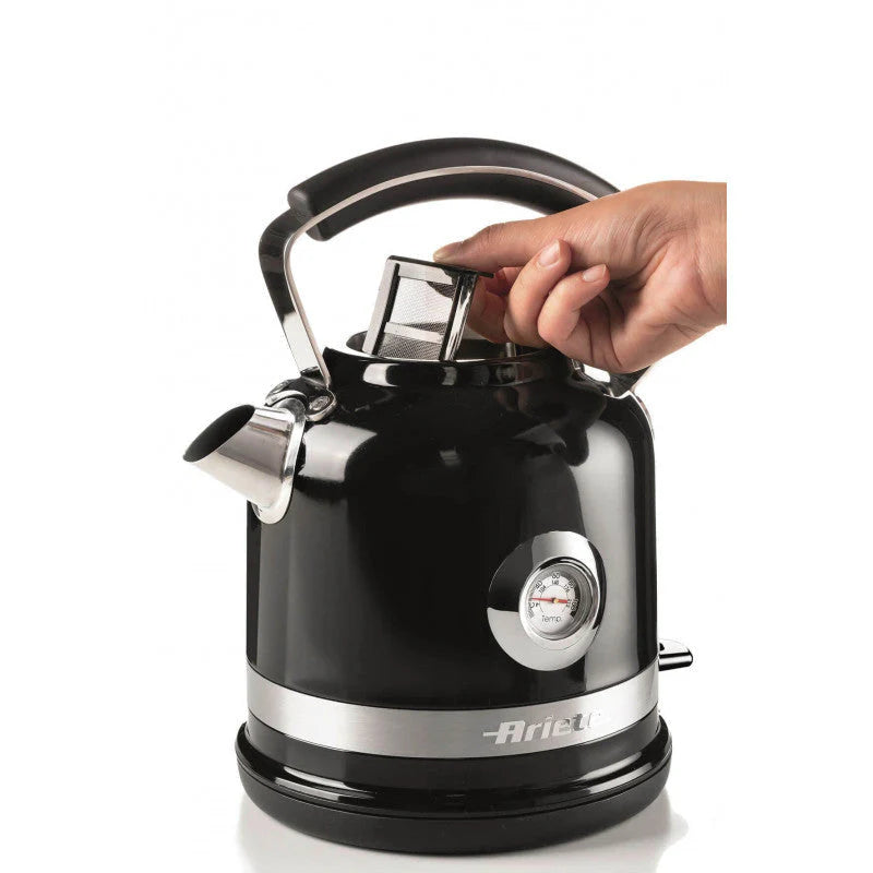 1.7L Black Kettle X5983