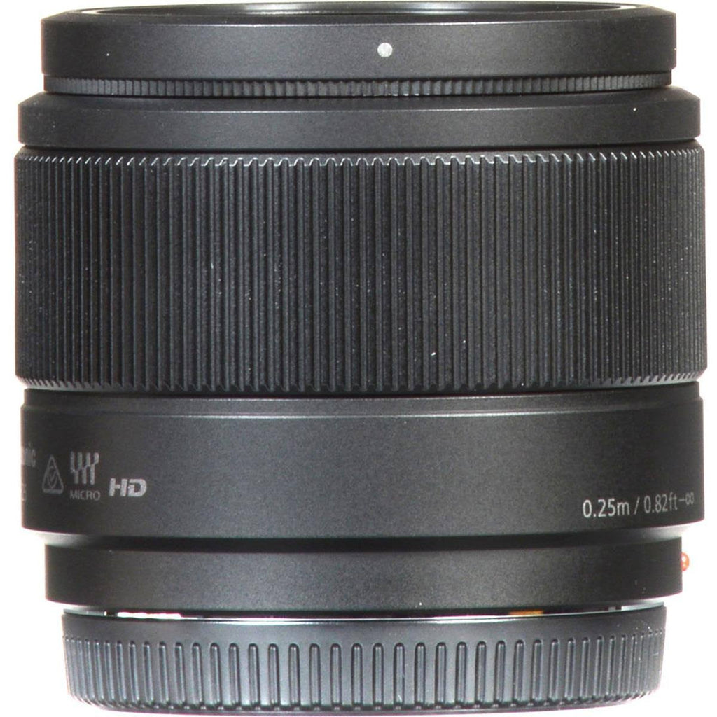 25mm f/1.7 Lens Y393347
