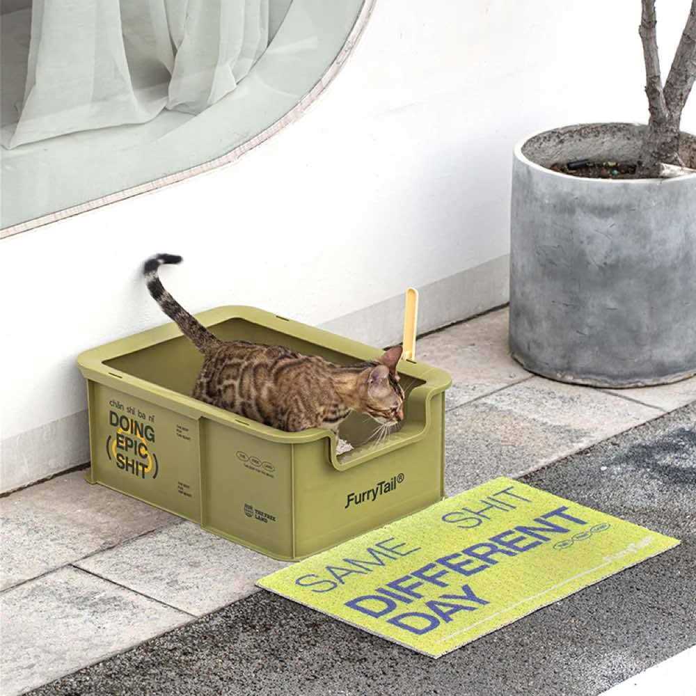 XL Cat Litter Box With Scoop M466699