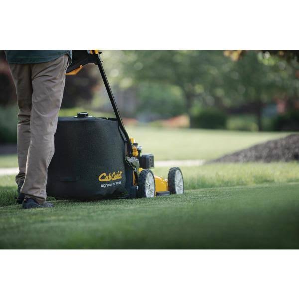 SC900 Self-Propelled Lawn Mower L594
