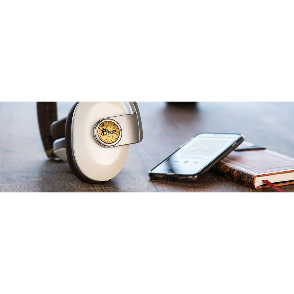 Wireless Noise-Cancelling Headphones M99216