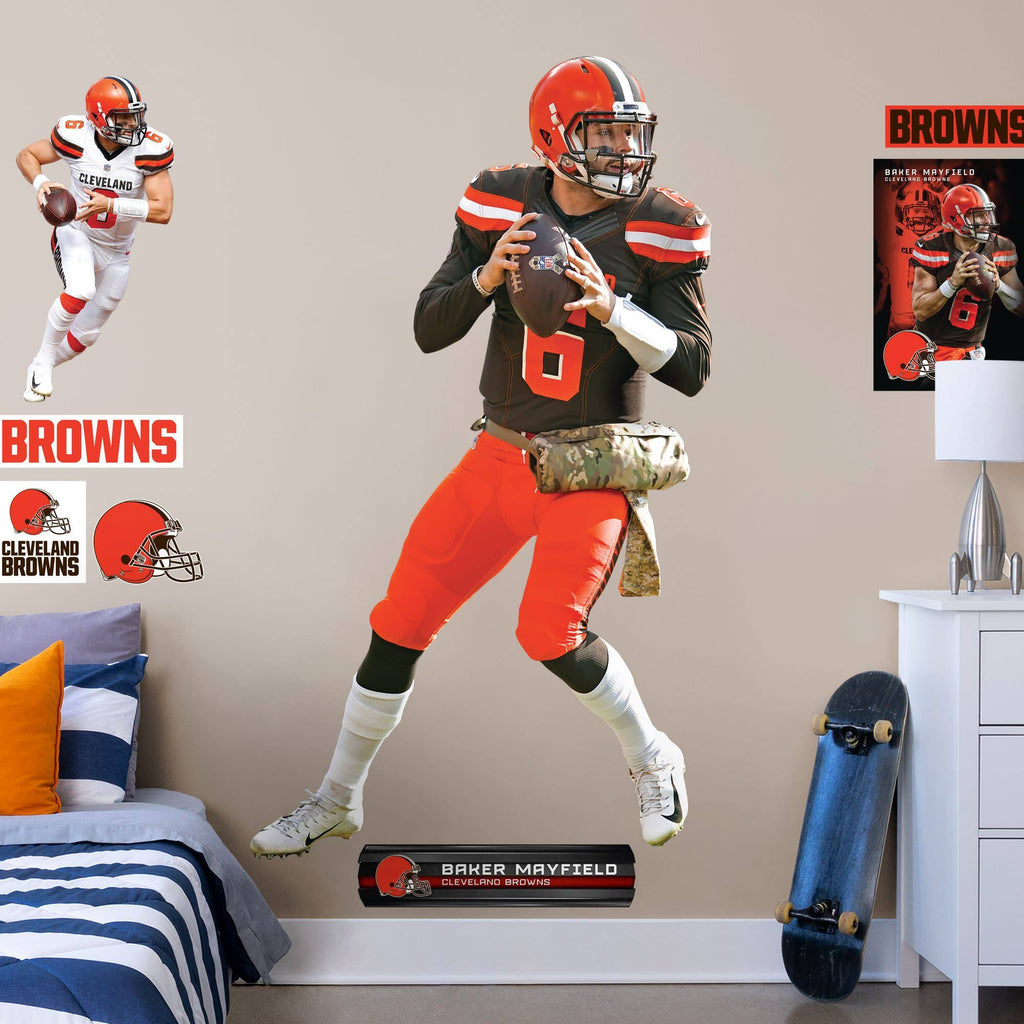 Officially Licensed NFL Removable Wall Decal Giant Athlete + 2 Wall Decals W797